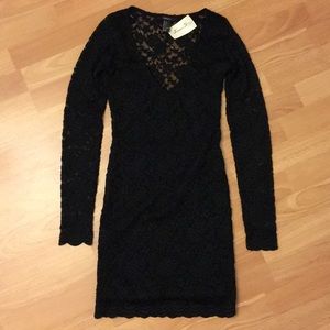 Long Sleeve Lace Bodycon Dress